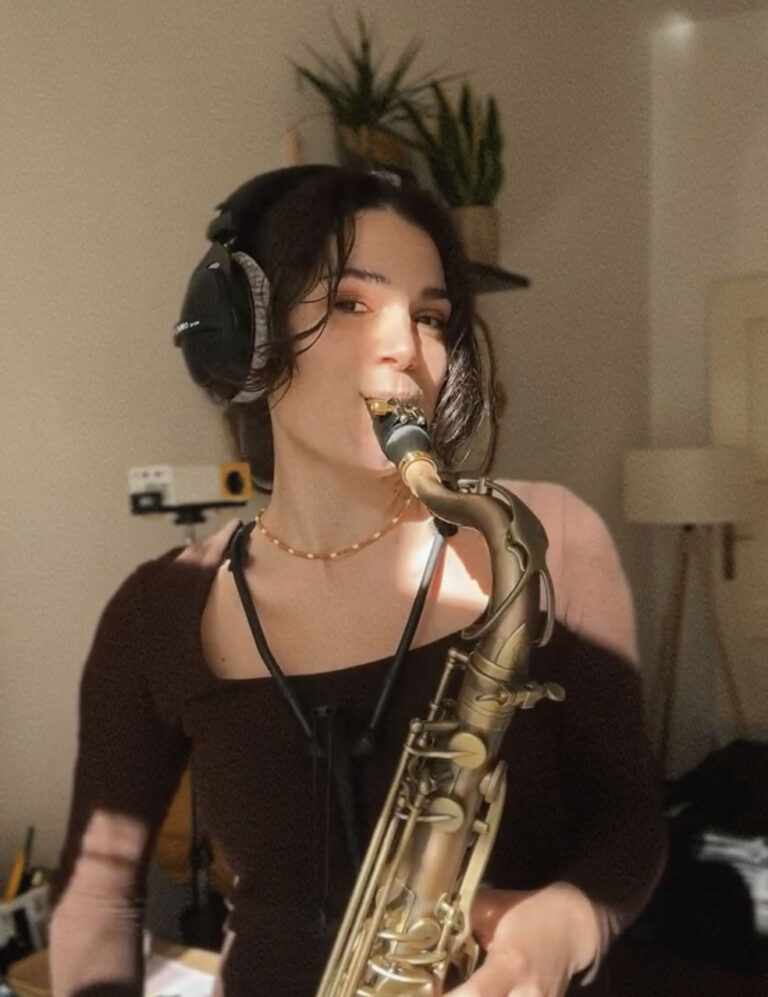 aint no sunshine by Alexandra