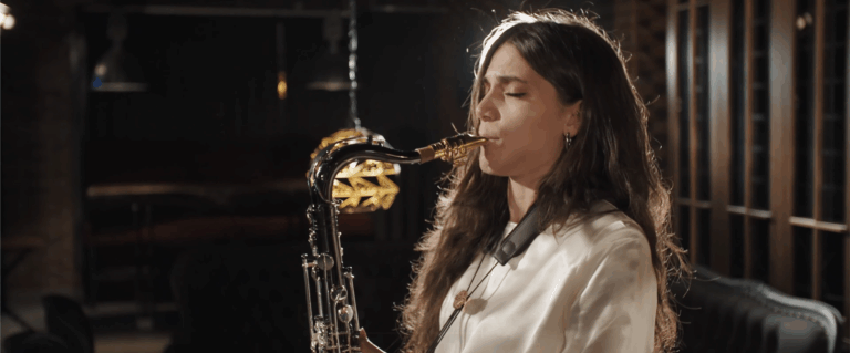 Besame Mucho Cover by Alexandra